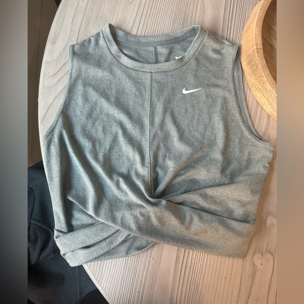 Nike crop top size large